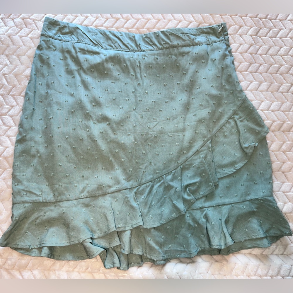 Alter’d State Sage Green Skirt Size Large